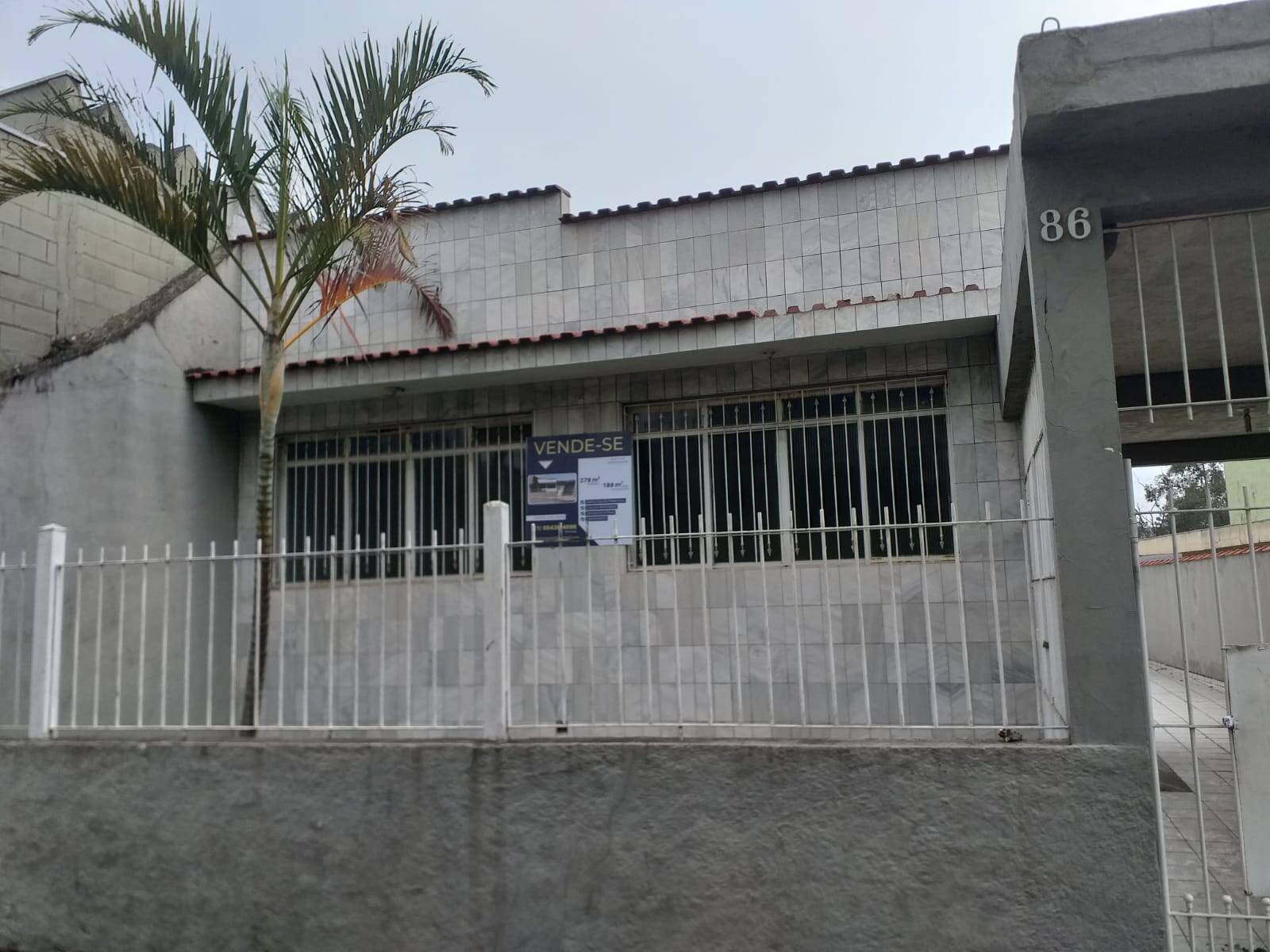 #8 - Salão Comercial para Venda em Itaquaquecetuba - SP