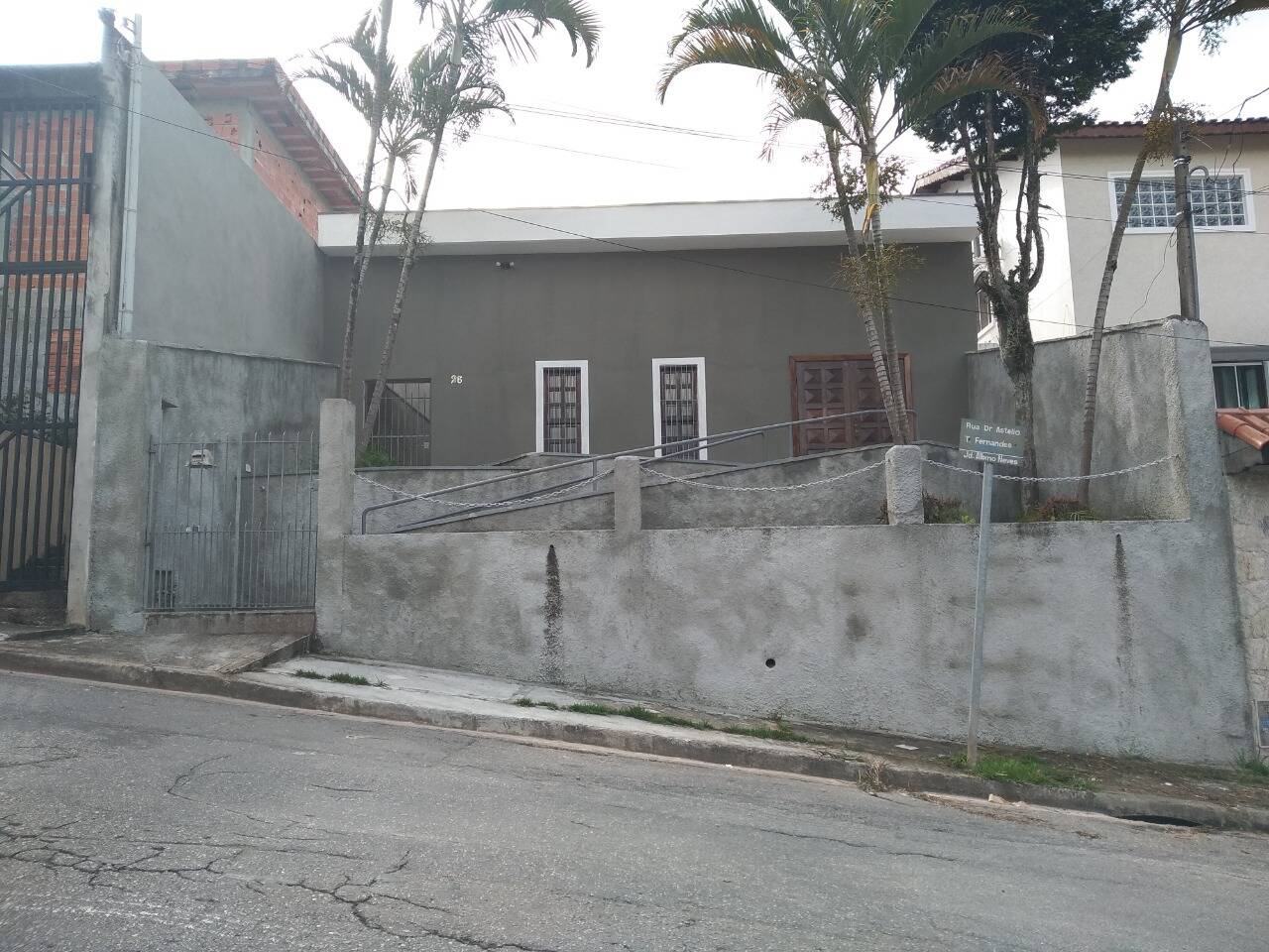 #16 - Salão Comercial para Venda em Arujá - SP
