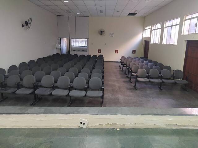 #10 - Salão Comercial para Venda em Suzano - SP